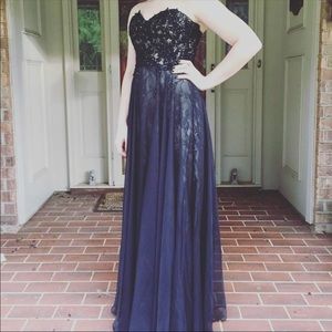 Black prom dress